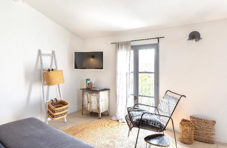 Suite Sur La Sorgue L'Isle-sur-la-Sorgue Kültér fotó